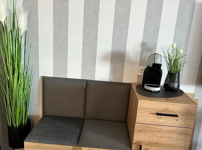 Sky21 * Exklusives Vollausstattung / Zentrale Lage *neu*