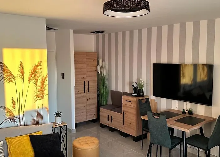 Apartment Sky21 * Exklusives Vollausstattung / Zentrale Lage *neu* *