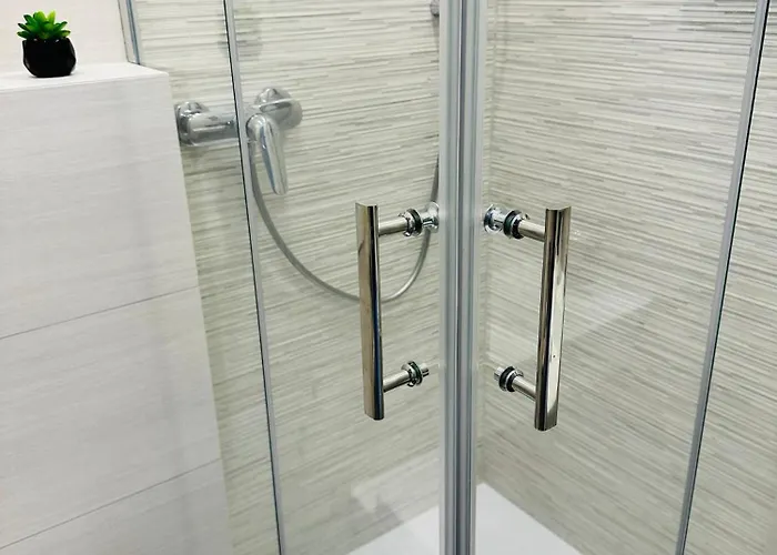 Apartment Sky21 * Exklusives Vollausstattung / Zentrale Lage *neu* Langen (Hessen)