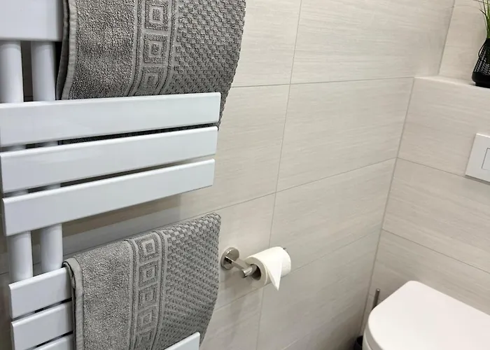 Sky21 * Exklusives Vollausstattung / Zentrale Lage *neu*