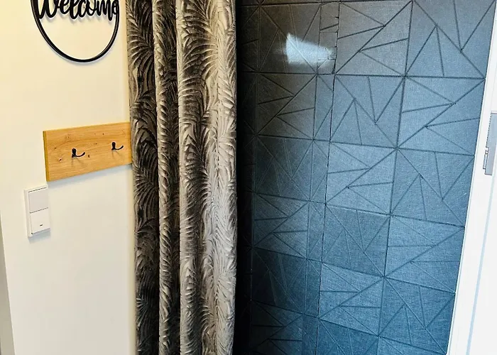 Sky21 * Exklusives Vollausstattung / Zentrale Lage *neu* Apartment