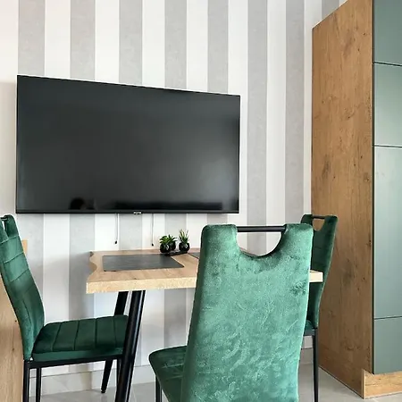 Sky21 * Langen Exklusives Vollausstattung / Zentrale Lage *neu* *