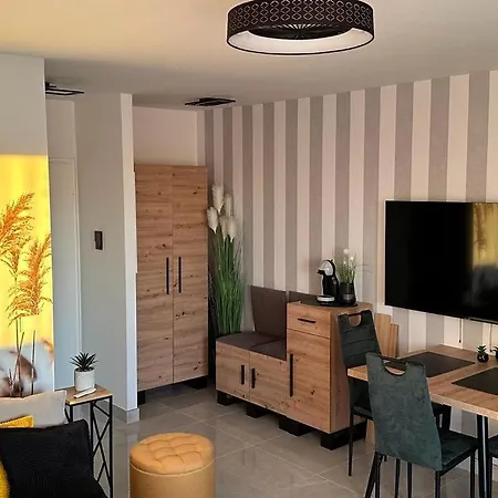 Apartment Sky21 * Langen Exklusives Vollausstattung / Zentrale Lage *neu* *